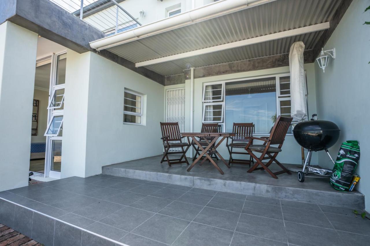 The Lookout Guest House Port Alfred Exterior photo